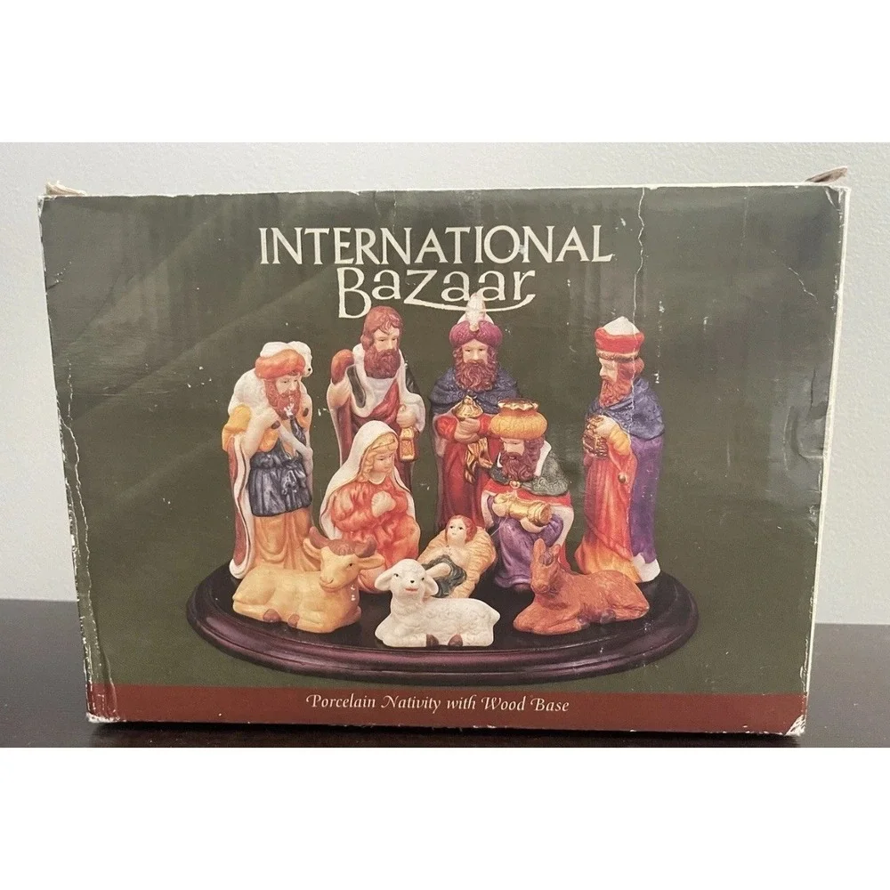 Vintage International Bazaar 10 Piece Porcelain Nativity Set Wooden Base